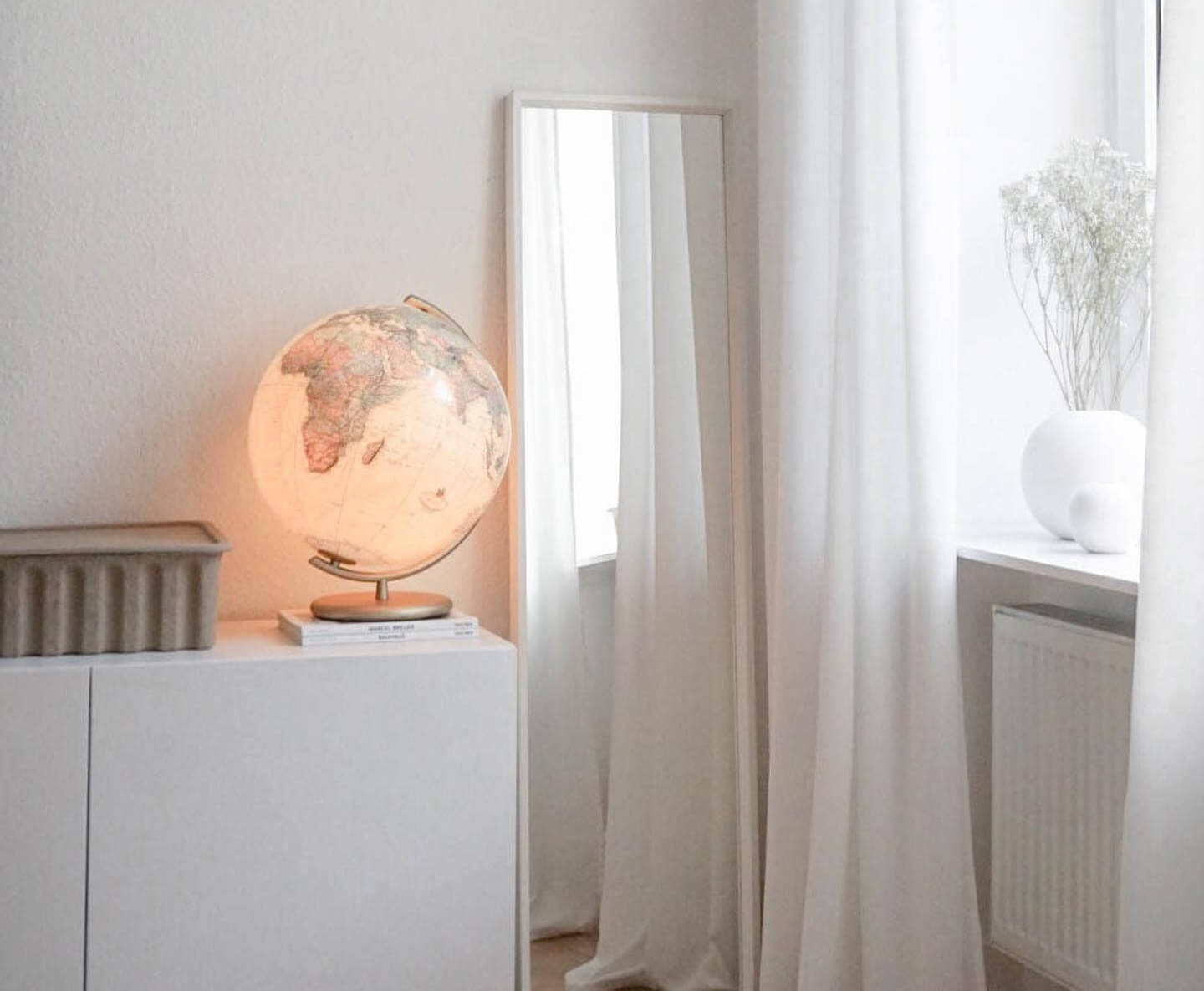 Globe terrestre lumineux pour la maison déco moderne ou vintage