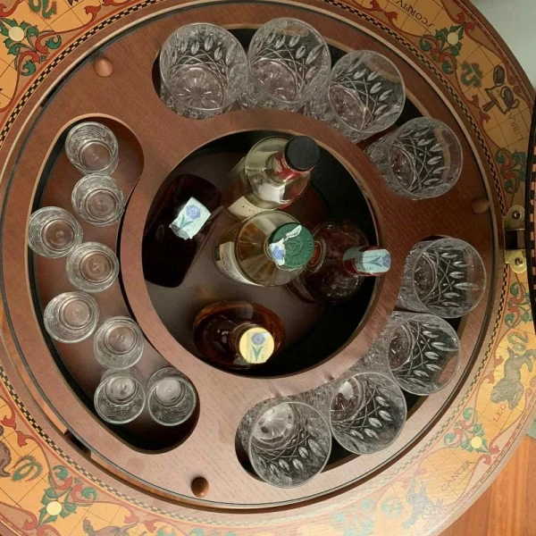 compartiment bar globe bar dedalo zoffoli bouteilles verres aperitif digestif